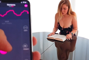Порно видео с молодыми девушками на телефон